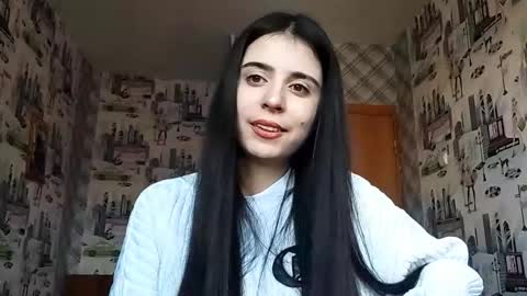 Lina online show from 11/29/25, 12:24