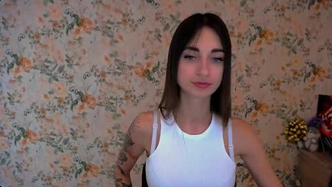 Snapshot of asia_n_ chatting on 01/05/25, 10:32 asia_n_ online show from 01/05/25, 10:32