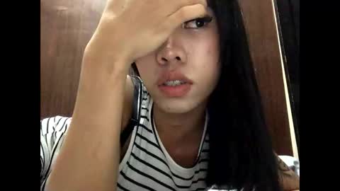 Snapshot of asian_aki chatting on 10/06/25, 04:15 Marj online show from 10/06/25, 04:15