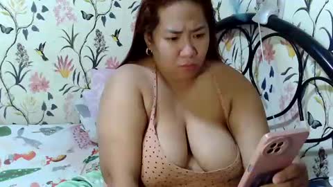 Snapshot of asian_bigboobs20 chatting on 05/11/26, 09:23 Asian Bigboobs20 online show from 05/11/26, 09:23