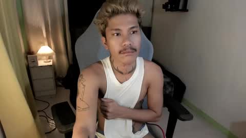 Snapshot of asian_cumsawyer chatting on 01/03/25, 04:00 bigload CUM take me private show or passwordshow online show from 01/03/25, 04:00