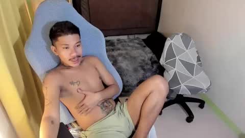 Snapshot of asian_cumsawyer chatting on 01/12/25, 02:56 bigload CUM take me private show or passwordshow online show from 01/12/25, 02:56