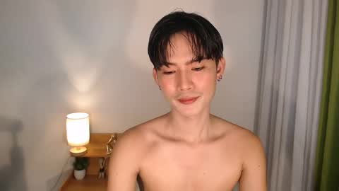 Snapshot of asian_cutiebaexx chatting on 05/05/26, 01:02 Pat online show from 05/05/26, 01:02