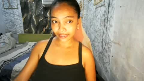 Snapshot of asian_janeth chatting on 06/16/26, 01:52 im janeth single mom online show from 06/16/26, 01:52