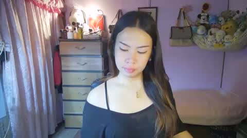 Snapshot of asian_llory chatting on 03/23/26, 12:58 asian_llory online show from 03/23/26, 12:58