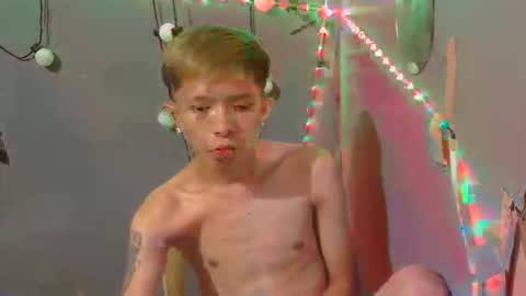 Snapshot of asian_macky chatting on 02/10/26, 02:21 asian_macky online show from 02/10/26, 02:21