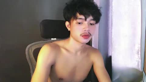 Snapshot of asian_mjxx chatting on 05/28/26, 05:16 cCALL ME MJ online show from 05/28/26, 05:16