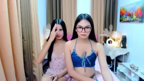 Snapshot of asian_mooreen chatting on 10/20/25, 09:54 mooreen online show from 10/20/25, 09:54