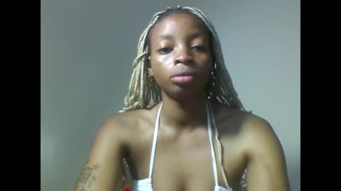 Asia online show from 12/17/25, 12:44