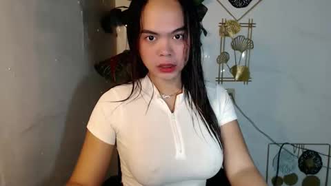 asian_pretty143 online show from 04/01/26, 11:22