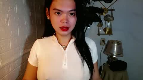 asian_pretty143 online show from 05/19/26, 04:52