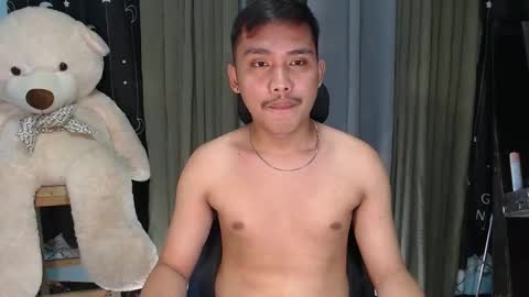 Snapshot of asian_prince_echoxx chatting on 01/17/26, 11:48 Echoo online show from 01/17/26, 11:48