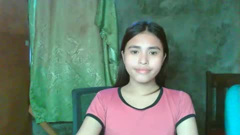 Sofia online show from 05/18/26, 06:08