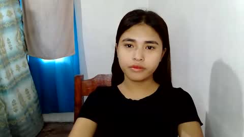 Sofia online show from 05/25/26, 12:49