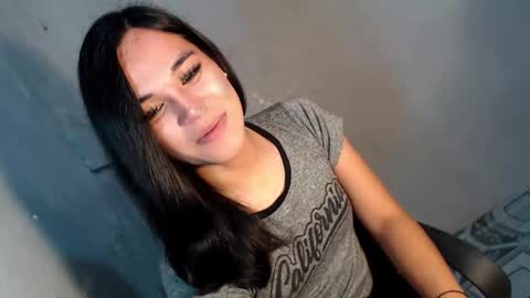 asianblk_barbiedoll online show from 11/13/25, 04:17