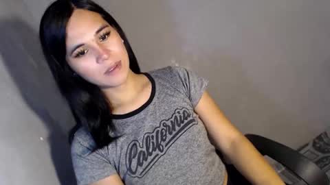 asianblk_barbiedoll online show from 11/19/25, 03:56