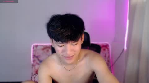 Snapshot of asianbrilee chatting on 07/11/26, 02:14 asianbrilee online show from 07/11/26, 02:14