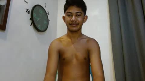 Snapshot of asiancockhero22 chatting on 01/05/26, 11:41 HERO online show from 01/05/26, 11:41