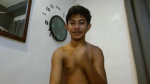 Snapshot of asiancockhero22 chatting on 02/08/26, 04:05 HERO online show from 02/08/26, 04:05