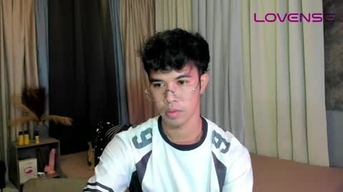 Snapshot of asiancum_peter chatting on 06/06/26, 02:49 asiancum_peter online show from 06/06/26, 02:49