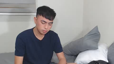 Snapshot of asiancummer_bry69 chatting on 01/14/25, 09:45 Bry online show from 01/14/25, 09:45