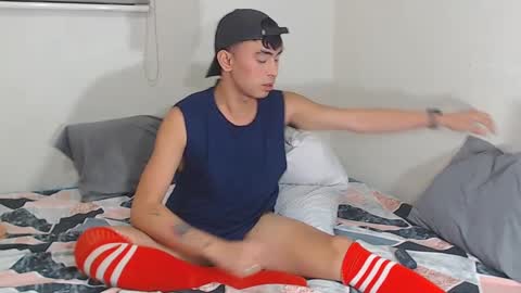 Snapshot of asiancummer_bry69 chatting on 01/31/25, 02:17 Bry online show from 01/31/25, 02:17