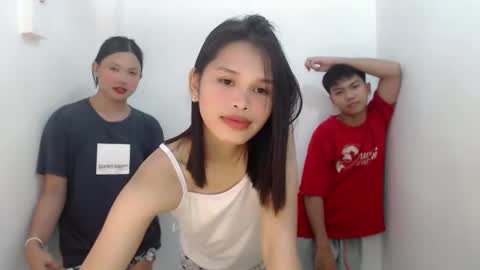   online show from 03/06/25, 08:19
