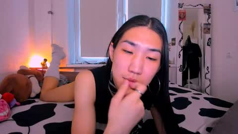 asiancvnt online show from 04/26/26, 07:06