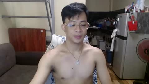 Snapshot of asiandreamboyx chatting on 03/12/25, 04:41 asiandreamboyx online show from 03/12/25, 04:41