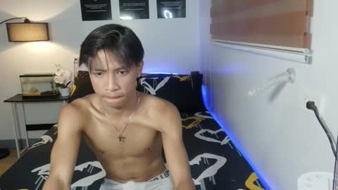 asianfuckertwink online show from 03/11/26, 11:38