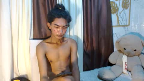 Snapshot of asianhotbigcock chatting on 11/18/25, 06:01 Nico online show from 11/18/25, 06:01