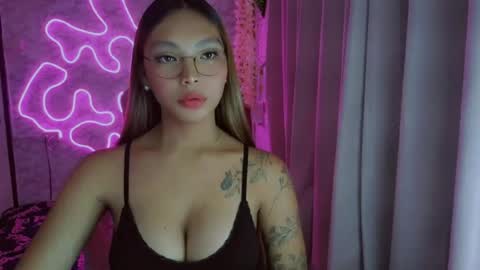 Snapshot of asianhottiesttamira chatting on 07/20/26, 06:49 HI IM TAMIRA LOOKING FOR SERIOUS RELATIONSHIP online show from 07/20/26, 06:49