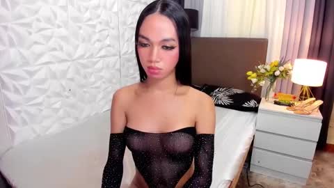 Snapshot of asianhugecockkim chatting on 12/21/24, 10:40 KIM online show from 12/21/24, 10:40