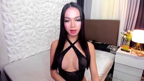 Snapshot of asianhugecockkim chatting on 01/27/25, 11:54 KIM online show from 01/27/25, 11:54