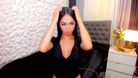 Snapshot of asianhugecockkim chatting on 02/28/25, 12:21 KIM online show from 02/28/25, 12:21