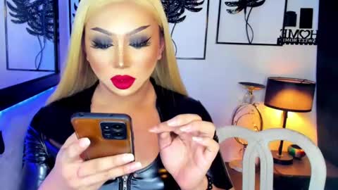 asianhugecockzabrina online show from 06/11/26, 04:10
