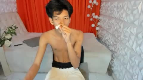 asiankingfucker online show from 04/24/26, 11:56