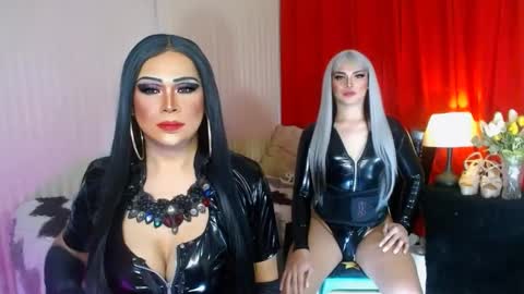 Snapshot of asianlovelykhim chatting on 02/24/25, 03:53 Ara online show from 02/24/25, 03:53