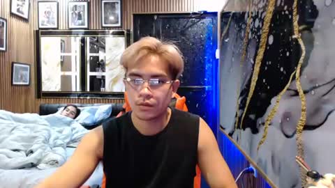 Snapshot of asianmarkxxx69 chatting on 07/21/26, 04:37 Mark online show from 07/21/26, 04:37