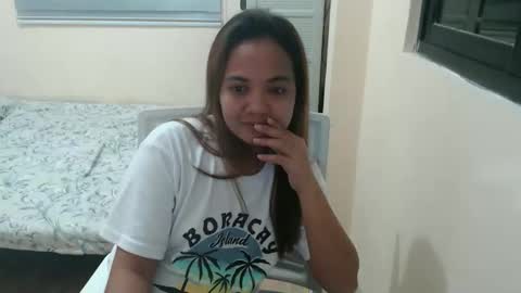 Snapshot of asianprettymay chatting on 10/18/25, 03:46 asianprettymay online show from 10/18/25, 03:46