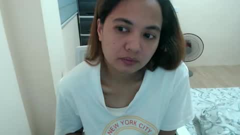 Snapshot of asianprettymay chatting on 03/19/26, 04:11 asianprettymay online show from 03/19/26, 04:11