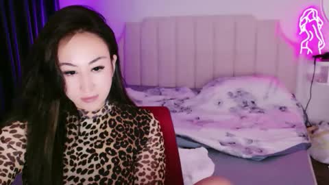 Snapshot of asianqueen777ohmi chatting on 05/10/26, 07:52 Rose Mingna online show from 05/10/26, 07:52