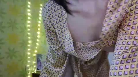 Snapshot of asianshiny chatting on 02/09/25, 08:54 Alice online show from 02/09/25, 08:54