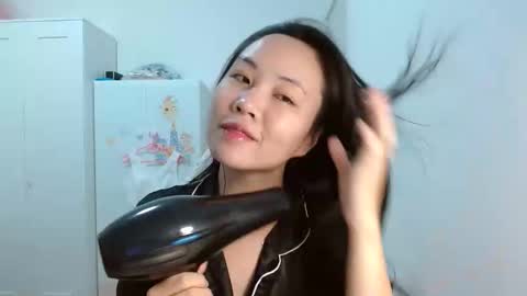 Tabby online show from 12/01/25, 02:55