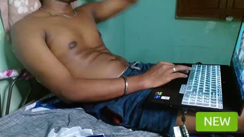 Snapshot of asiantwinkynick chatting on 01/04/25, 10:24 asiantwinkynick online show from 01/04/25, 10:24