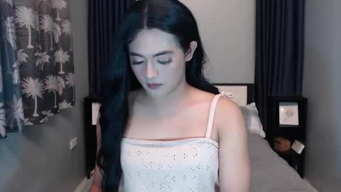 Snapshot of asianverstwink chatting on 11/12/25, 10:04 asianverstwink online show from 11/12/25, 10:04