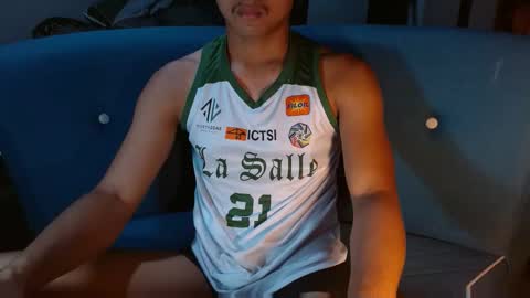 Snapshot of asianxx_edrian chatting on 02/23/26, 12:19 Edrian online show from 02/23/26, 12:19