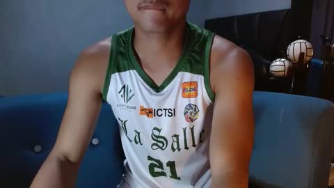 Snapshot of asianxx_edrian chatting on 03/02/26, 11:06 Edrian online show from 03/02/26, 11:06