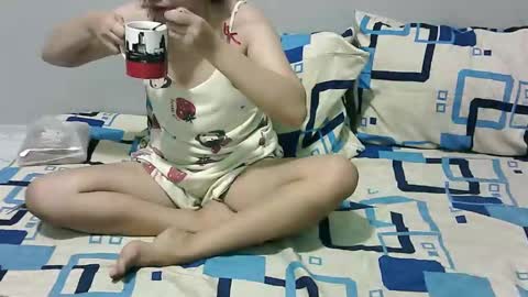 Zoe online show from 09/18/25, 12:34