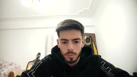 asihandsome06 online show from 12/14/24, 06:30